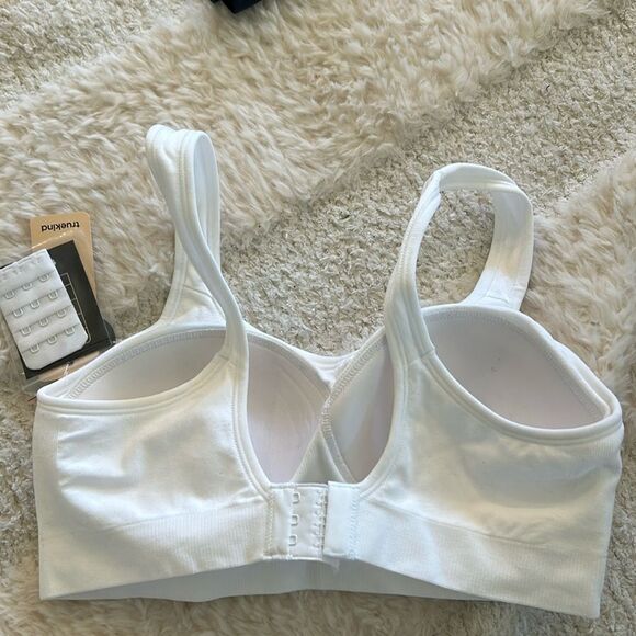 Truekind® Daily Comfort Wireless Shaper Bra, Small, White, NWT - Picture 4 of 6